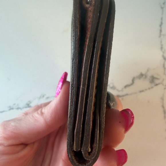 Louis Vuitton Monogram Porte Monnaie Gousset coin purse - Picture 12 of 12